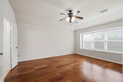 1318 Diamante Drive, Pasadena, TX 77504 - Photo 11