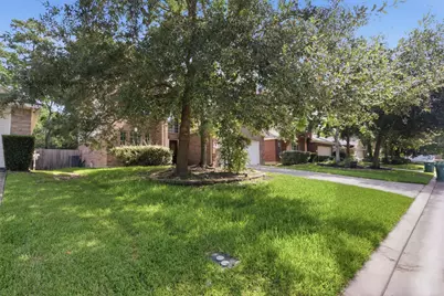 43 N Abram Circle, The Woodlands, TX 77382 - Photo 3