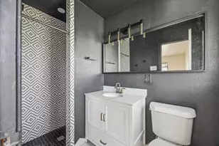 4014 Willow Springs Ln, Houston, TX 77080 - Photo 9