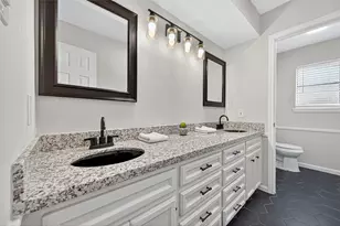 418 Twin Lakes Blvd W, West Columbia, TX 77486 - Photo 23