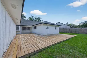 418 Twin Lakes Blvd W, West Columbia, TX 77486 - Photo 43