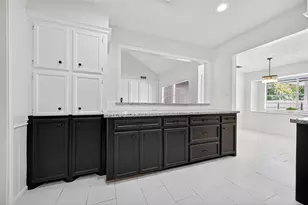 418 Twin Lakes Blvd W, West Columbia, TX 77486 - Photo 17