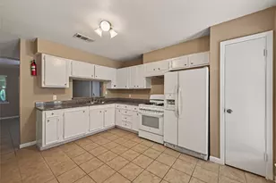719 Kilpatrick St, Channelview, TX 77530 - Photo 11