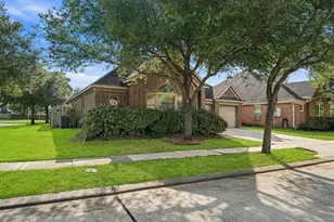 12918 Leafy Shores Dr, Houston, TX 77044 - Photo 3