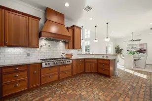 9101 Friendship Rd, Houston, TX 77080 - Photo 11