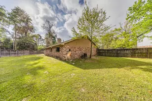 3354 Laurel Fork Dr, Houston, TX 77339 - Photo 17