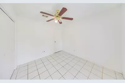 3354 Laurel Fork Drive, Houston, TX 77339 - Photo 13