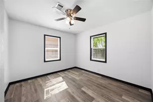 9723 Oldcrest Dr, Stafford, TX 77477 - Photo 21