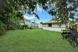 10118 Norvic St, Houston, TX 77029 - Photo 37