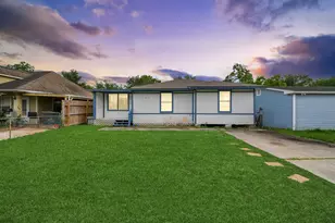 10118 Norvic St, Houston, TX 77029 - Photo 1