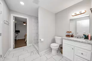 10118 Norvic St, Houston, TX 77029 - Photo 17