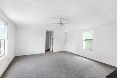 135 Bluebill N, Baytown, TX 77523 - Photo 3