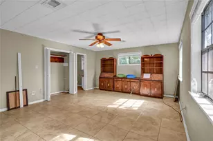 133 Nasturtium St, Lake Jackson, TX 77566 - Photo 13