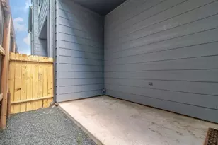 8907 Spring Knoll Forest Dr, Houston, TX 77080 - Photo 19