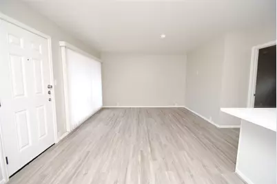 2515 Yoakum Boulevard #04, Houston, TX 77006 - Photo 9