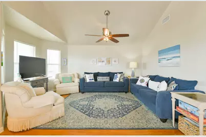 4131 Jackson Drive, Galveston, TX 77554 - Photo 17