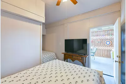 4131 Jackson Drive, Galveston, TX 77554 - Photo 15