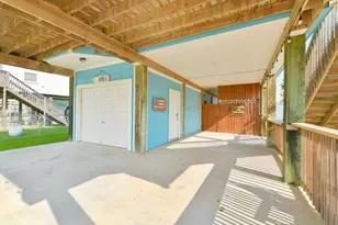 4131 Jackson Dr, Galveston, TX 77554 - Photo 5