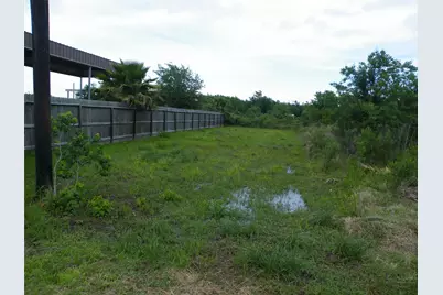 729 17th Street, Dickinson, TX 77539 - Photo 7