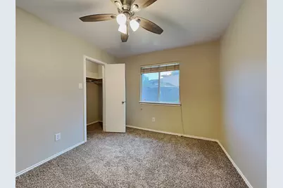 911 Lancaster Lake Drive, Houston, TX 77073 - Photo 11