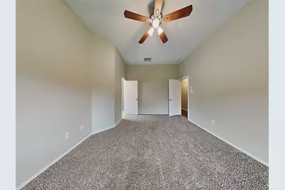 911 Lancaster Lake Drive, Houston, TX 77073 - Photo 17