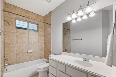 4502 Rose Street, Houston, TX 77007 - Photo 11