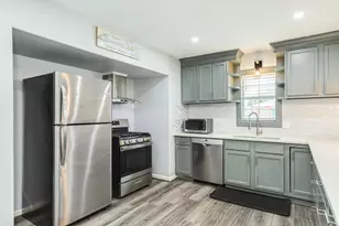 5507 Menard Ave, Galveston, TX 77551 - Photo 9