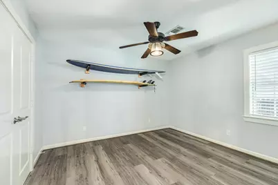 5507 Menard Avenue, Galveston, TX 77551 - Photo 19