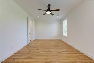 2710 Noble St, Houston, TX 77026 - Photo 19