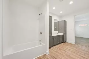 3151 Christie St, Houston, TX 77026 - Photo 23