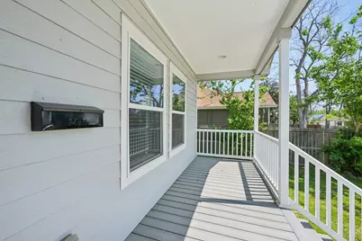 3151 Christie Street, Houston, TX 77026 - Photo 3