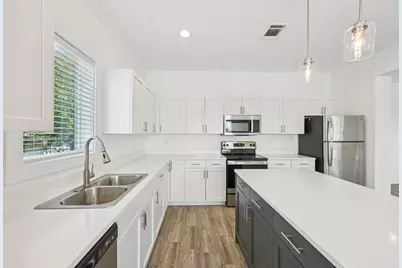 3151 Christie Street, Houston, TX 77026 - Photo 15