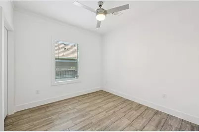 3151 Christie Street, Houston, TX 77026 - Photo 25