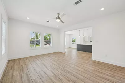 3151 Christie Street, Houston, TX 77026 - Photo 7