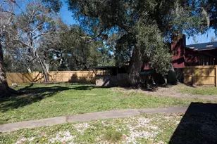 407 Tamarind St, Lake Jackson, TX 77566 - Photo 33