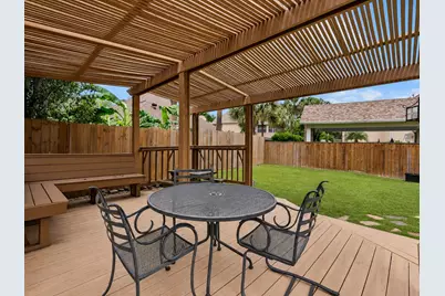201 Lago Vista Street, Kemah, TX 77565 - Photo 37