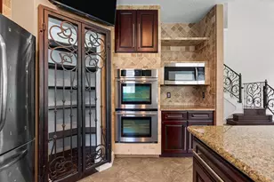 201 Lago Vista St, Kemah, TX 77565 - Photo 17