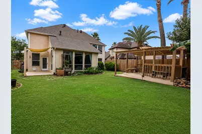 201 Lago Vista Street, Kemah, TX 77565 - Photo 5