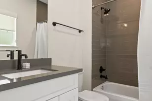 1104 Cordell St, Houston, TX 77009 - Photo 35