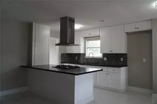 1023 Twinbrooke Dr, Houston, TX 77088 - Photo 11