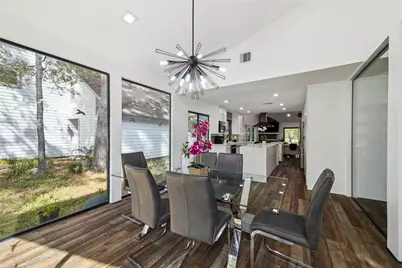 64 N Timber Top Drive, The Woodlands, TX 77380 - Photo 7