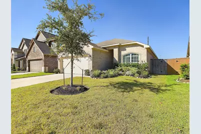 15427 Crathie Bend Drive, Humble, TX 77346 - Photo 3