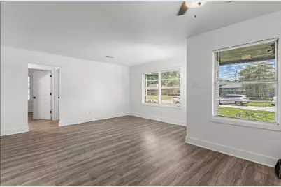 4303 Dacca Drive, Houston, TX 77047 - Photo 9