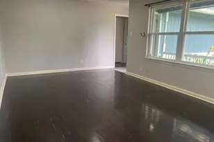 603 Center Way St, Lake Jackson, TX 77566 - Photo 5