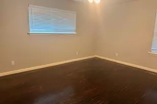 603 Center Way St, Lake Jackson, TX 77566 - Photo 9