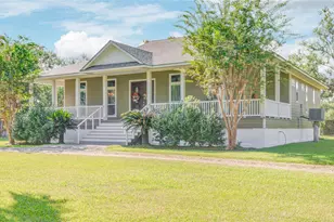 108 Buffalo Trail, Lake Jackson, TX 77566 - Photo 13