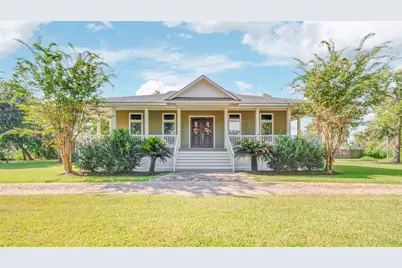 108 Buffalo Trail, Lake Jackson, TX 77566 - Photo 1