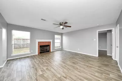 4805 E Columbary Drive, Rosenberg, TX 77471 - Photo 5