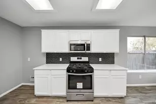 4805 E Columbary Dr, Rosenberg, TX 77471 - Photo 11