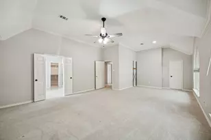 16802 Willow Bend Ct, Sugar Land, TX 77479 - Photo 13